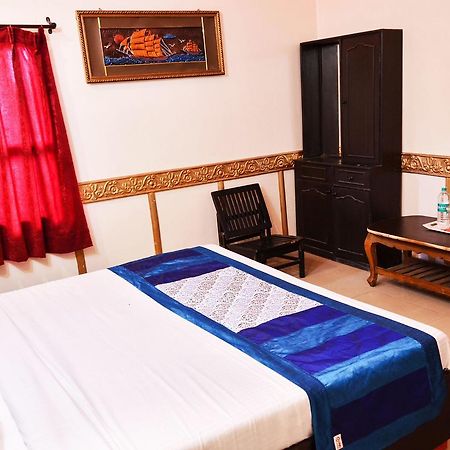Hotel Oyo 5884 Amante à Chandīgarh Extérieur photo
