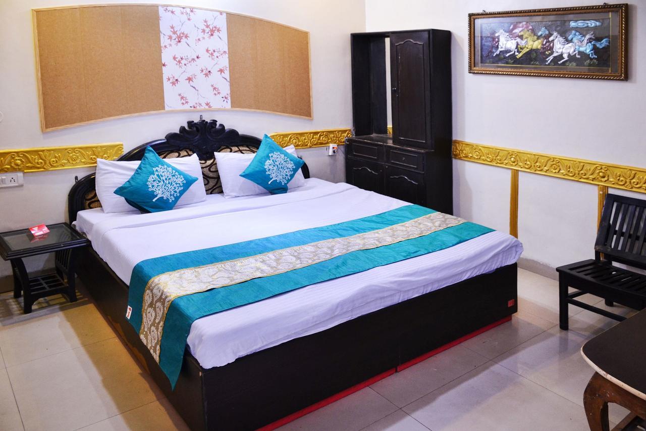 Hotel Oyo 5884 Amante à Chandīgarh Extérieur photo